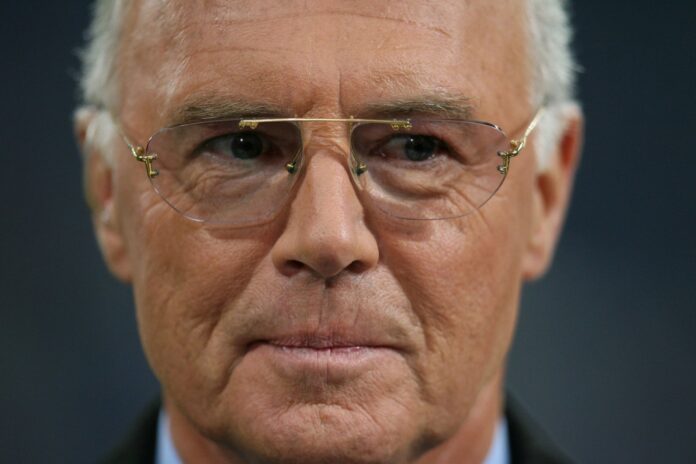 2024-01-08T162013Z_1925767290_RC2CP67XDX6M_RTRMADP_5_SOCCER-GERMANY-BECKENBAUER
