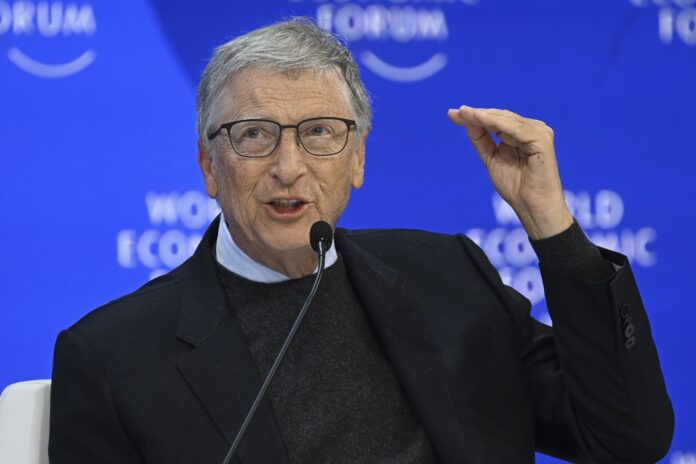 bill-gates-tout-011724-dafb30bc20594687954e6e8c3085fd71